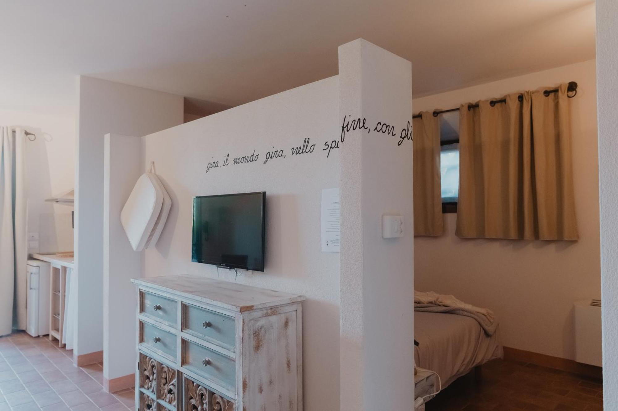 Podere Conte Gherardo Castagneto Carducci Cameră foto